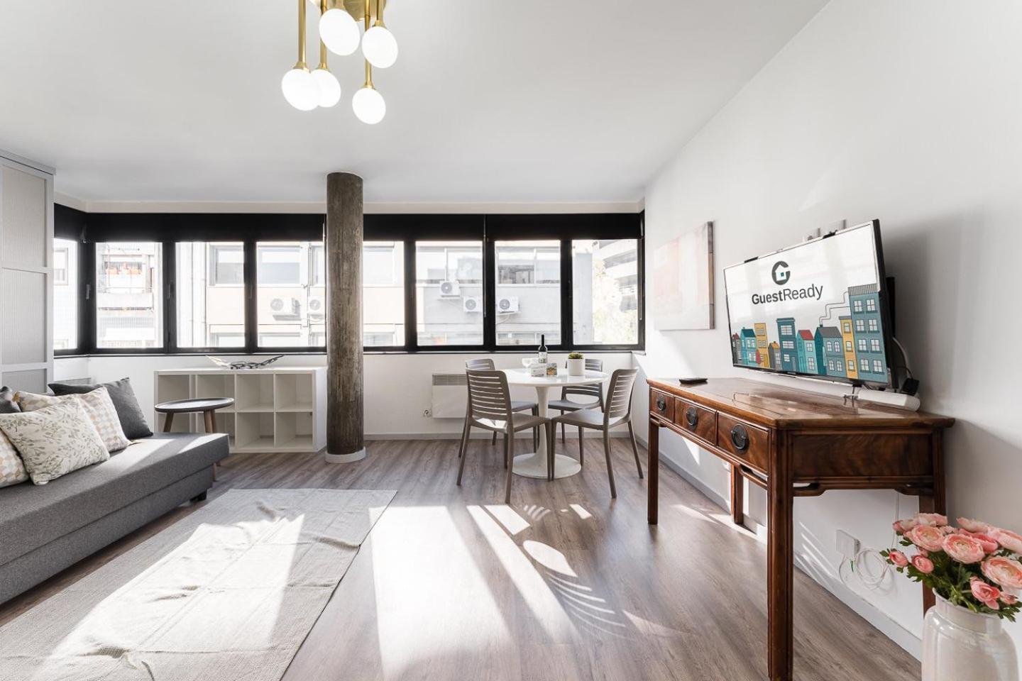 Guestready - Grayscale Lägenhet OOporto Exteriör bild
