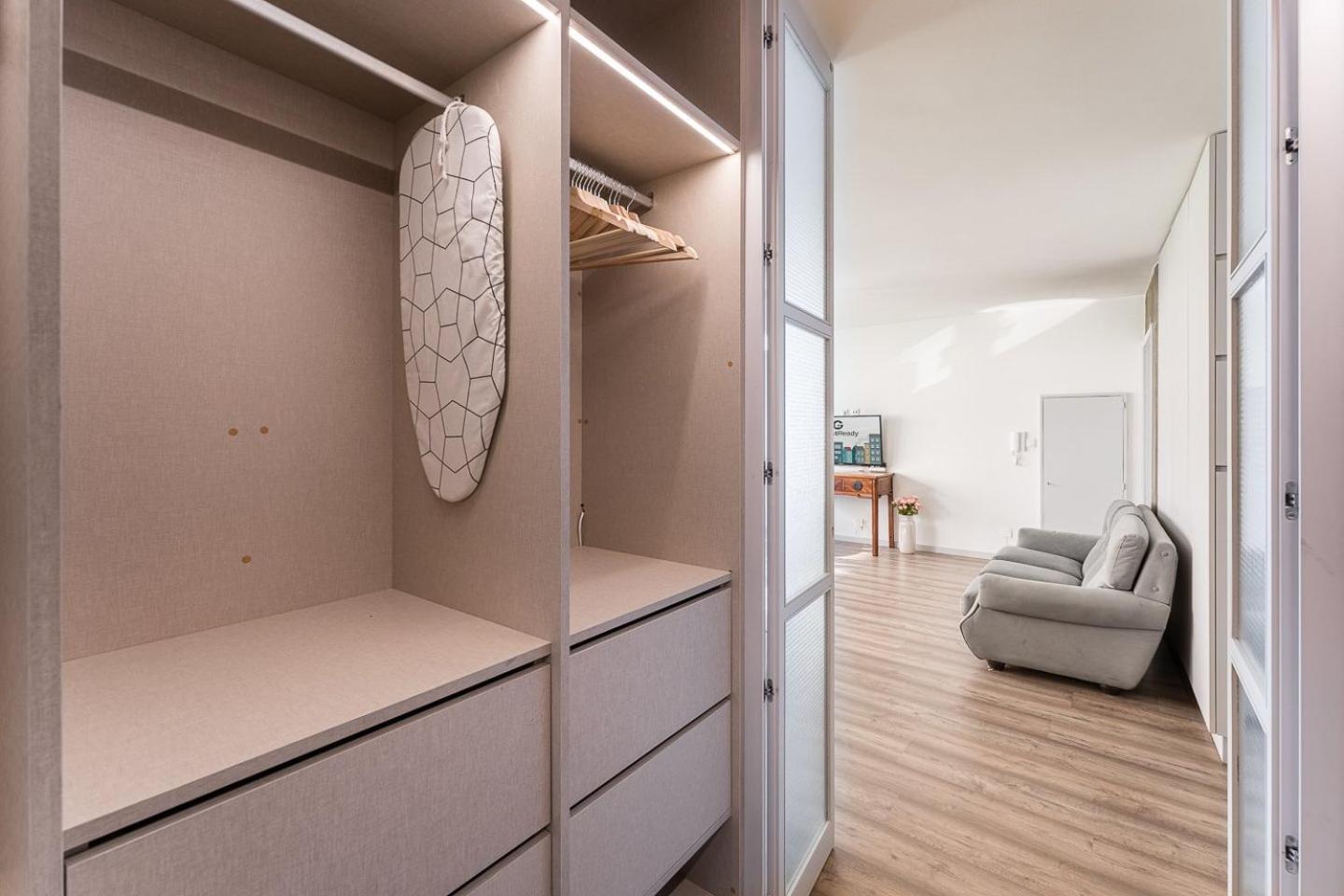 Guestready - Grayscale Lägenhet OOporto Exteriör bild